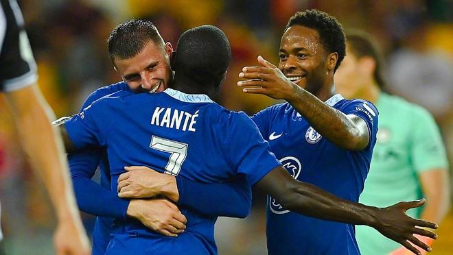 跟队记者：迈尼昂看起来不会续约，但阿莱格里仍在试图说服他（随队记者：迈尼昂续约希望渺茫，阿莱格里仍在努力劝说他）