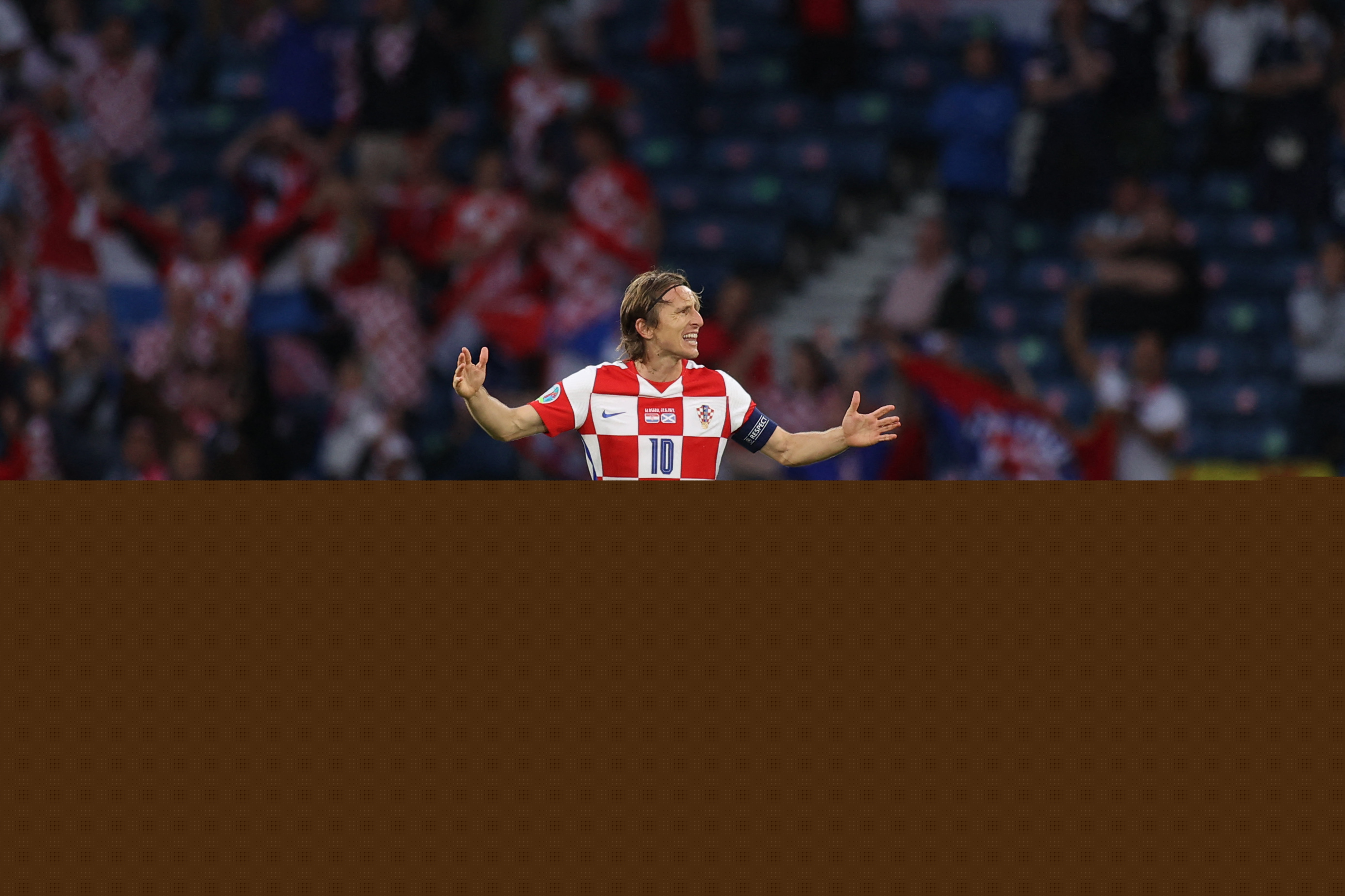 此前多家豪门有意，赛义德-马拉：这个冬窗我会留在科隆（尽管多家豪门相中，赛义德-马拉确认冬窗留在科隆）