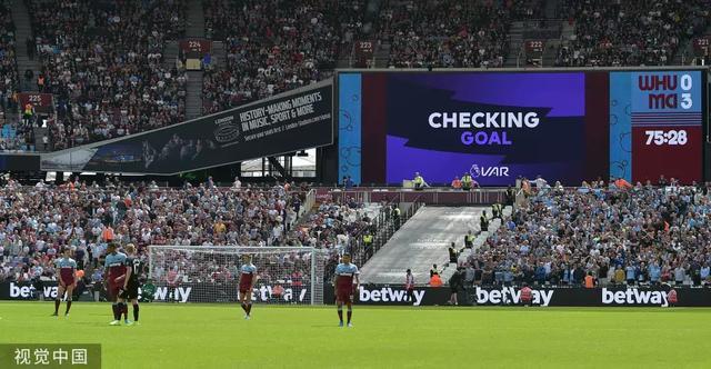 范佩西：瓜迪奥拉训练课让我醍醐灌顶；考教练证书两次没过（范佩西：瓜迪奥拉的训练课让我茅塞顿开；教练证两度未通过）