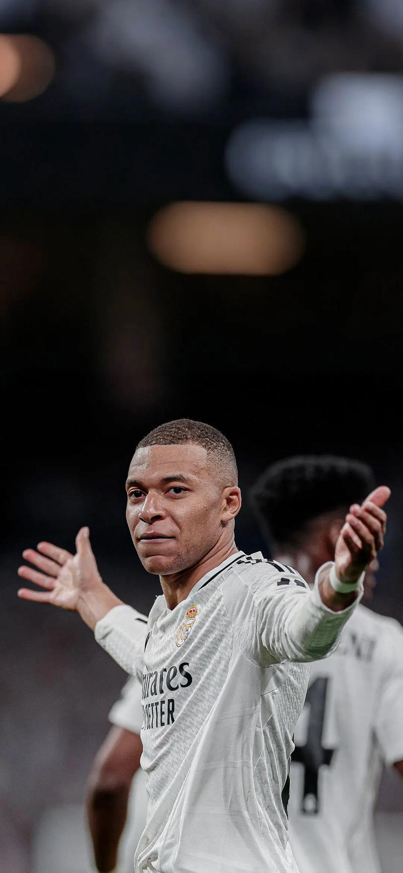 足球国足U19又赢球，晋级希望大增（U19国足再取胜，出线前景大好）