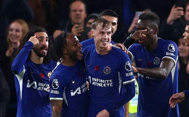 尤维斯塔比亚0比3负弗洛西诺内，阿巴特带队客场失利（尤维斯塔比亚客场0比3不敌弗洛西诺内，阿巴特率队告负）