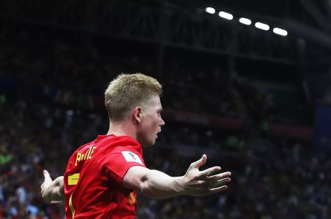 德转列瑞士球员历史身价前10：扎卡5000万欧第1，阿坎吉第2（德转发布瑞士球员历史身价前十榜：扎卡以5000万欧居首，阿坎吉位列第二）